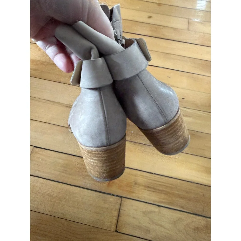Paul Green Sheridan Nubuk suede ankle‎ boots in grey